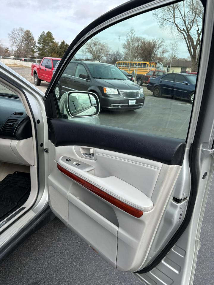 Lexus RX 330 4dr SUV AWD 2004