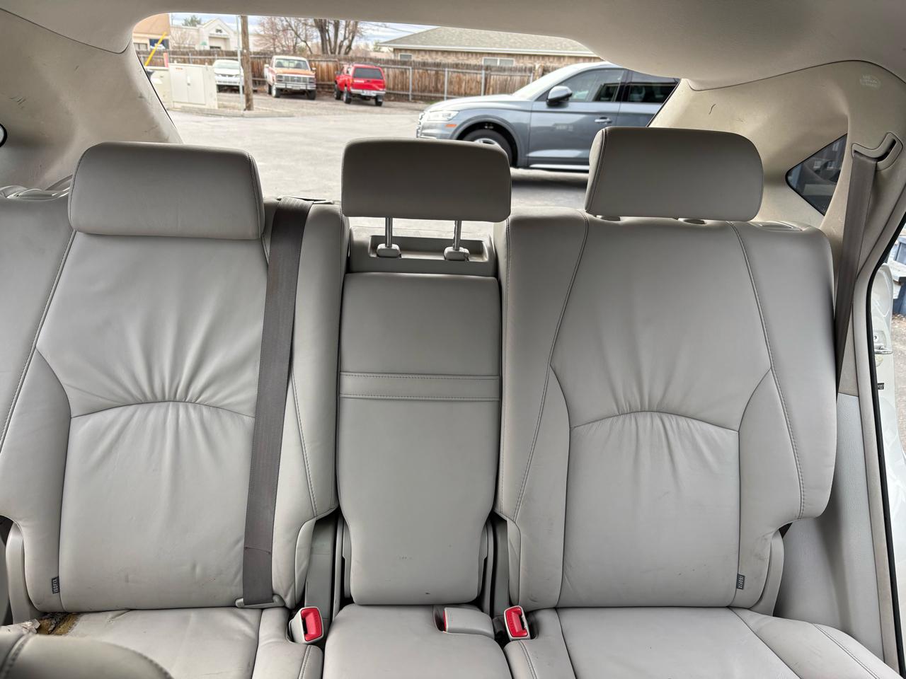 Lexus RX 330 4dr SUV AWD 2004