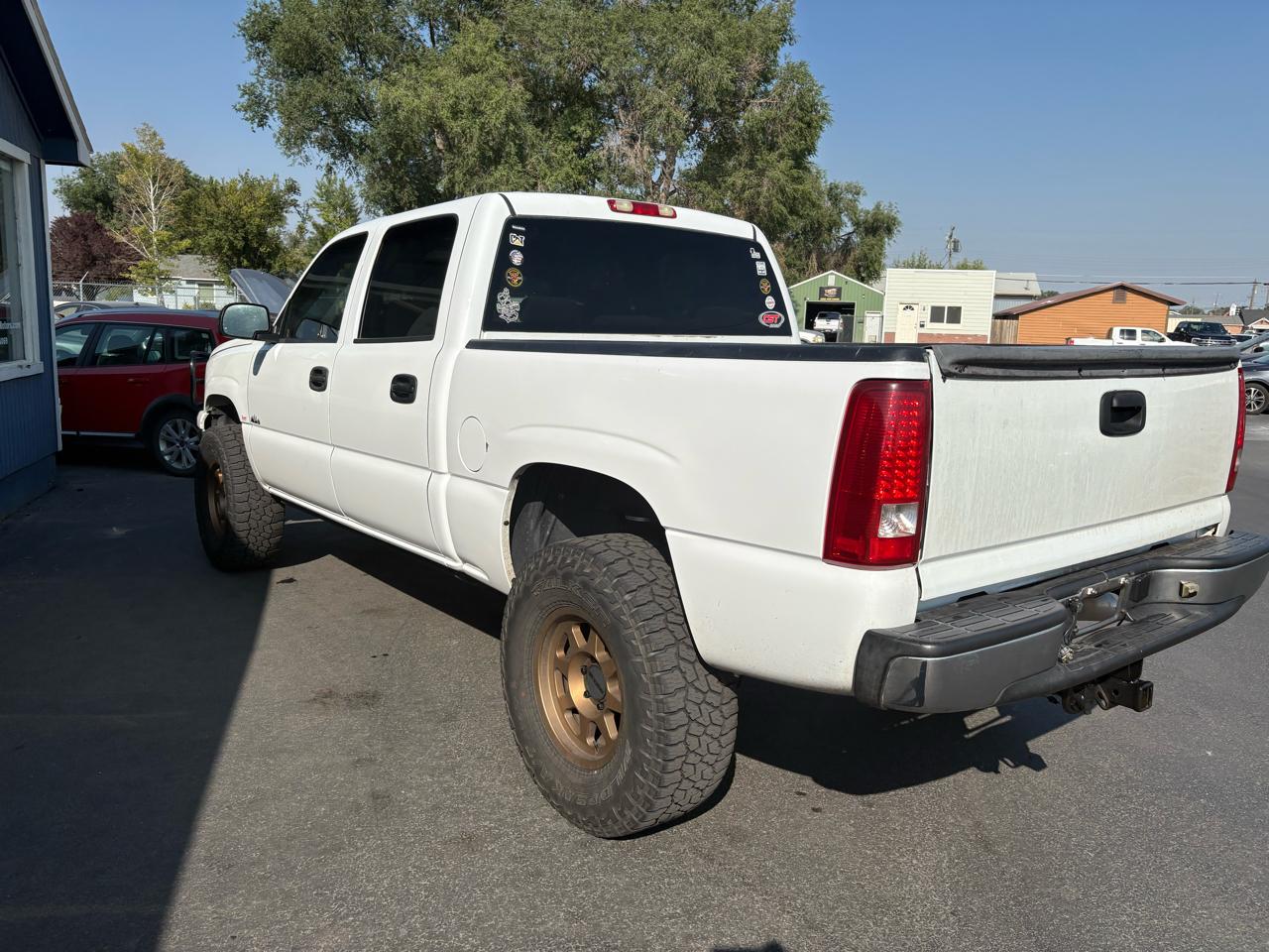 Chevrolet Silverado 1500 Crew Cab 143.5" WB 2WD LT2 2006