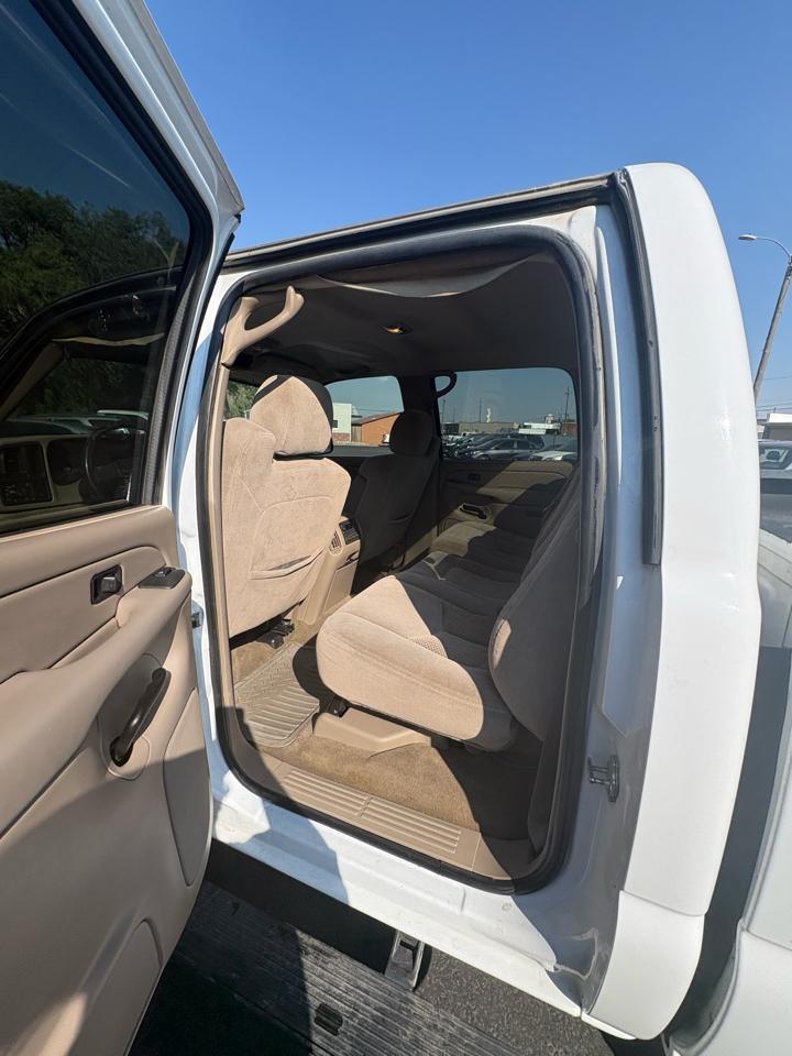 Chevrolet Silverado 1500 Crew Cab 143.5" WB 2WD LT2 2006