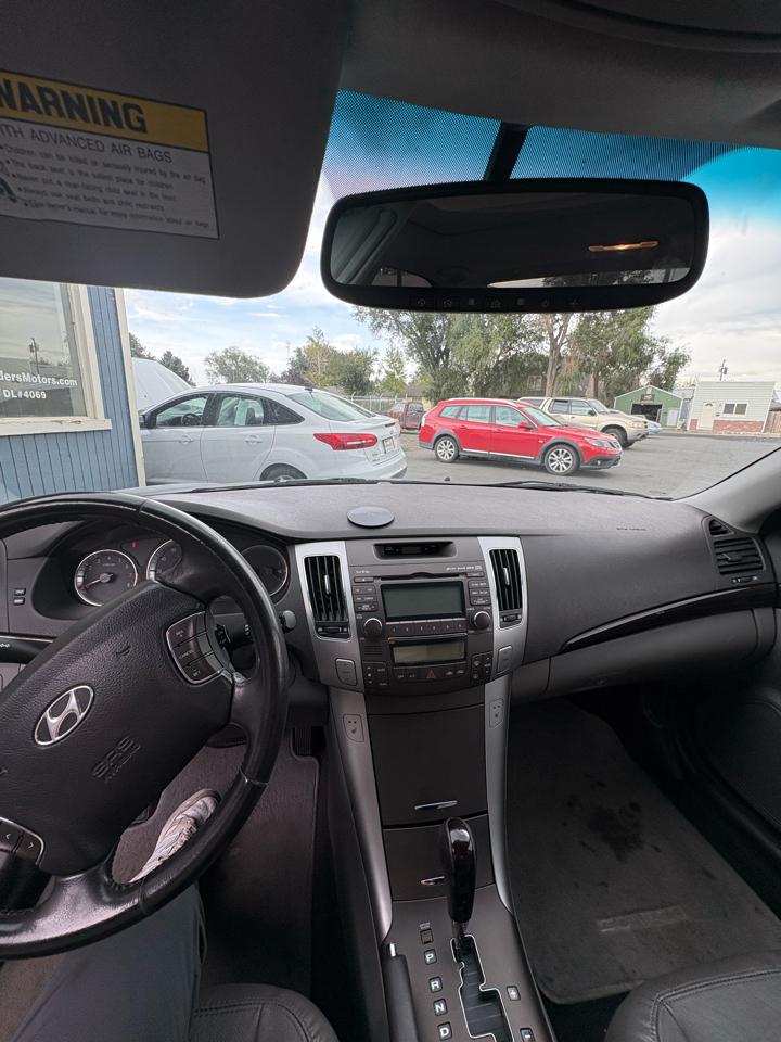 Hyundai SONATA SE/  2009