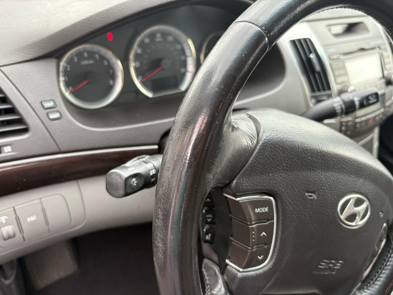 Hyundai SONATA SE/  2009