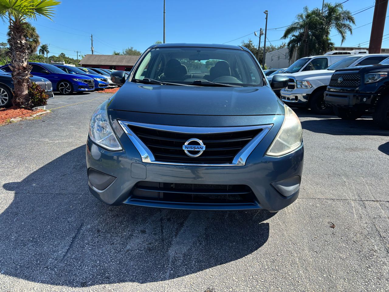 Nissan Versa 1.6 S 5M 2017 Nissan Versa 1.6 S 5M 2017