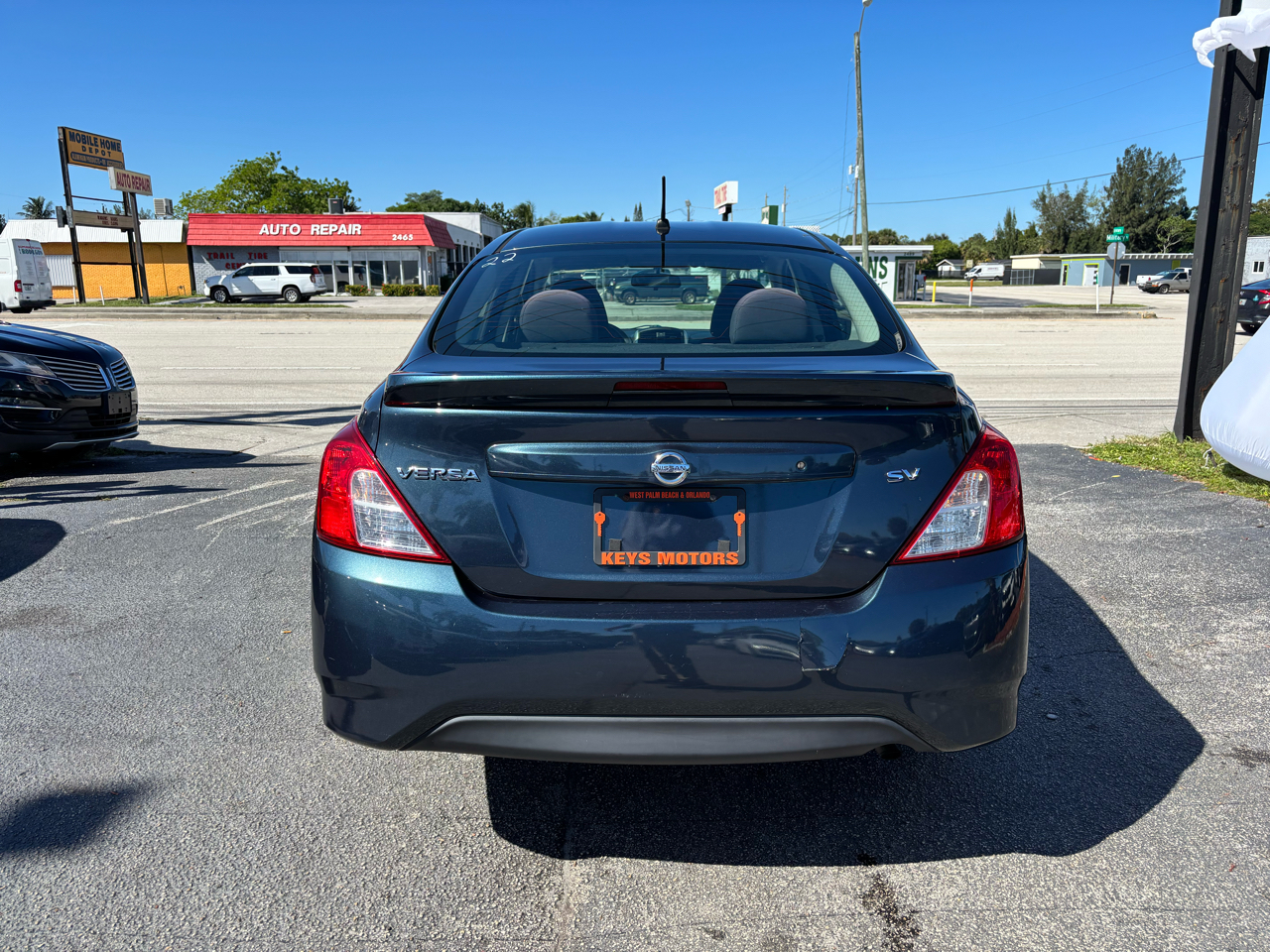 Nissan Versa 1.6 S 5M 2017 Nissan Versa 1.6 S 5M 2017