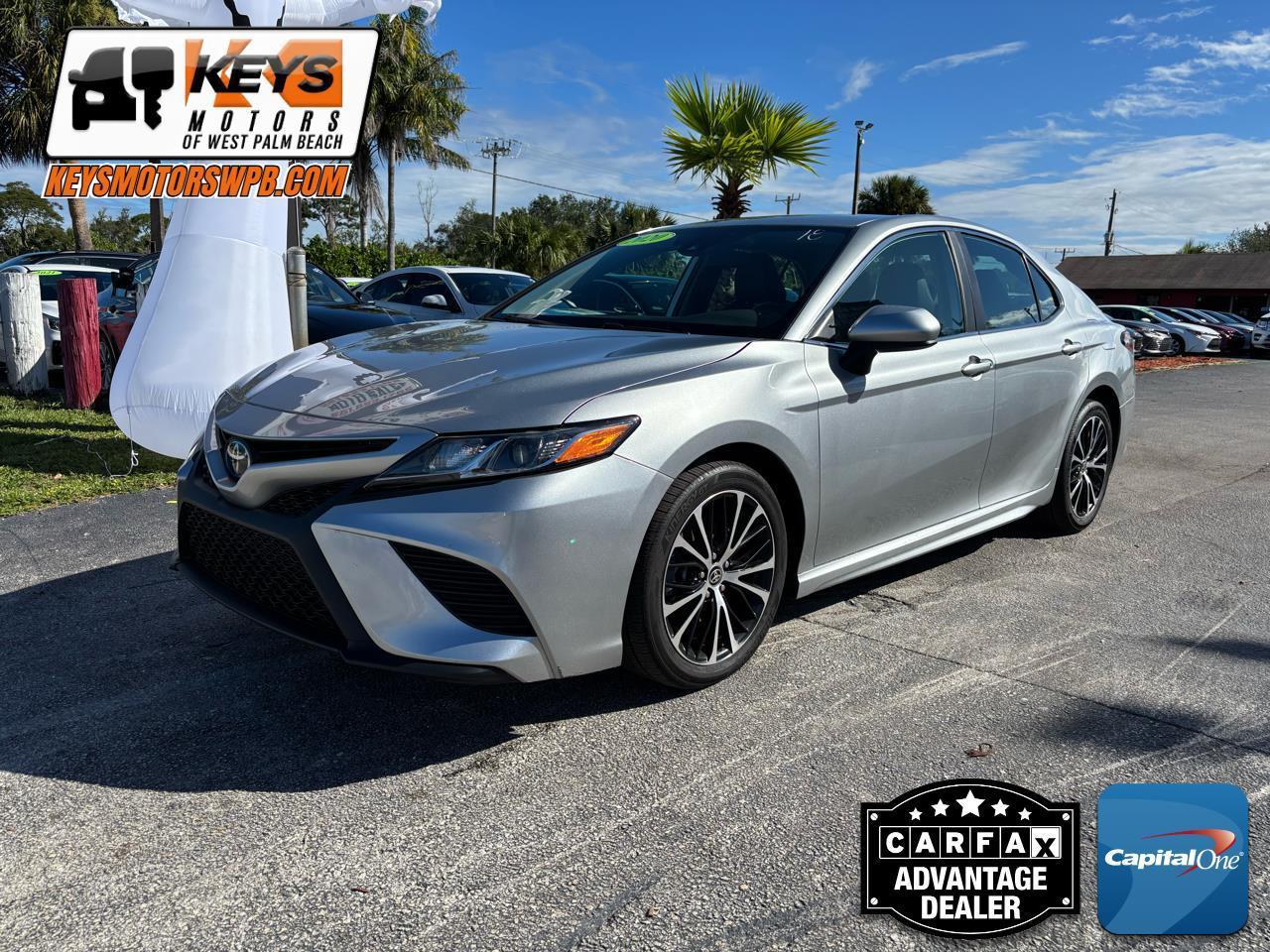 2020 Toyota Camry SE