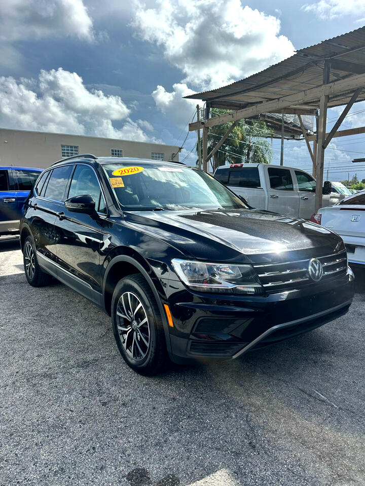 2020 Volkswagen Tiguan SE photo 3