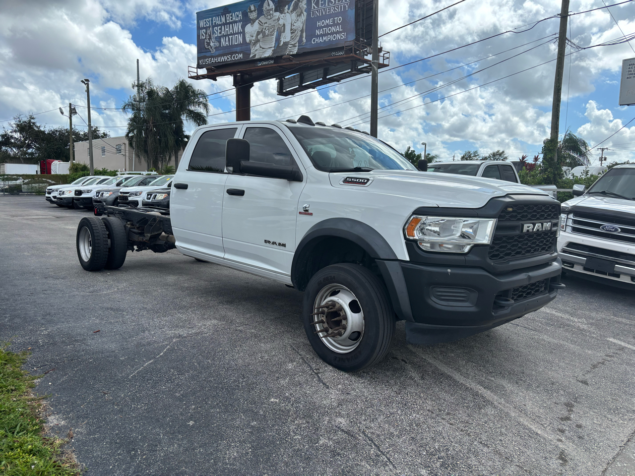 RAM 5500 Crew Cab LWB 4WD DRW 2020 RAM 5500 Crew Cab LWB 4WD DRW 2020