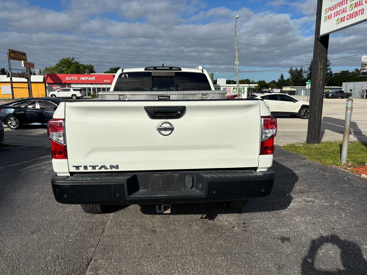 Nissan Titan S King Cab 2WD 2022 Nissan Titan S King Cab 2WD 2022
