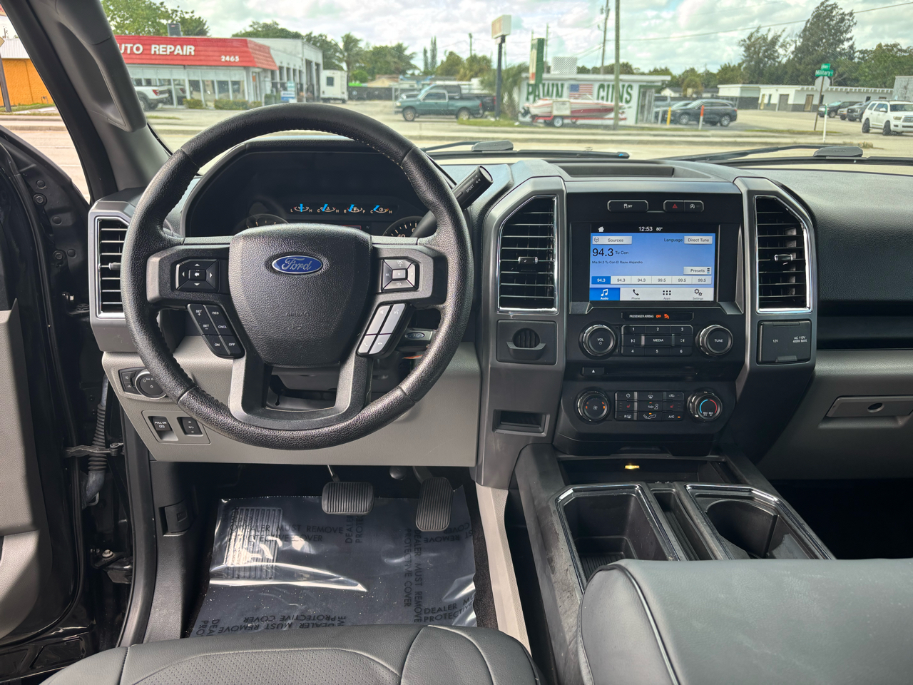 2016 Ford F-150 XLT photo 3