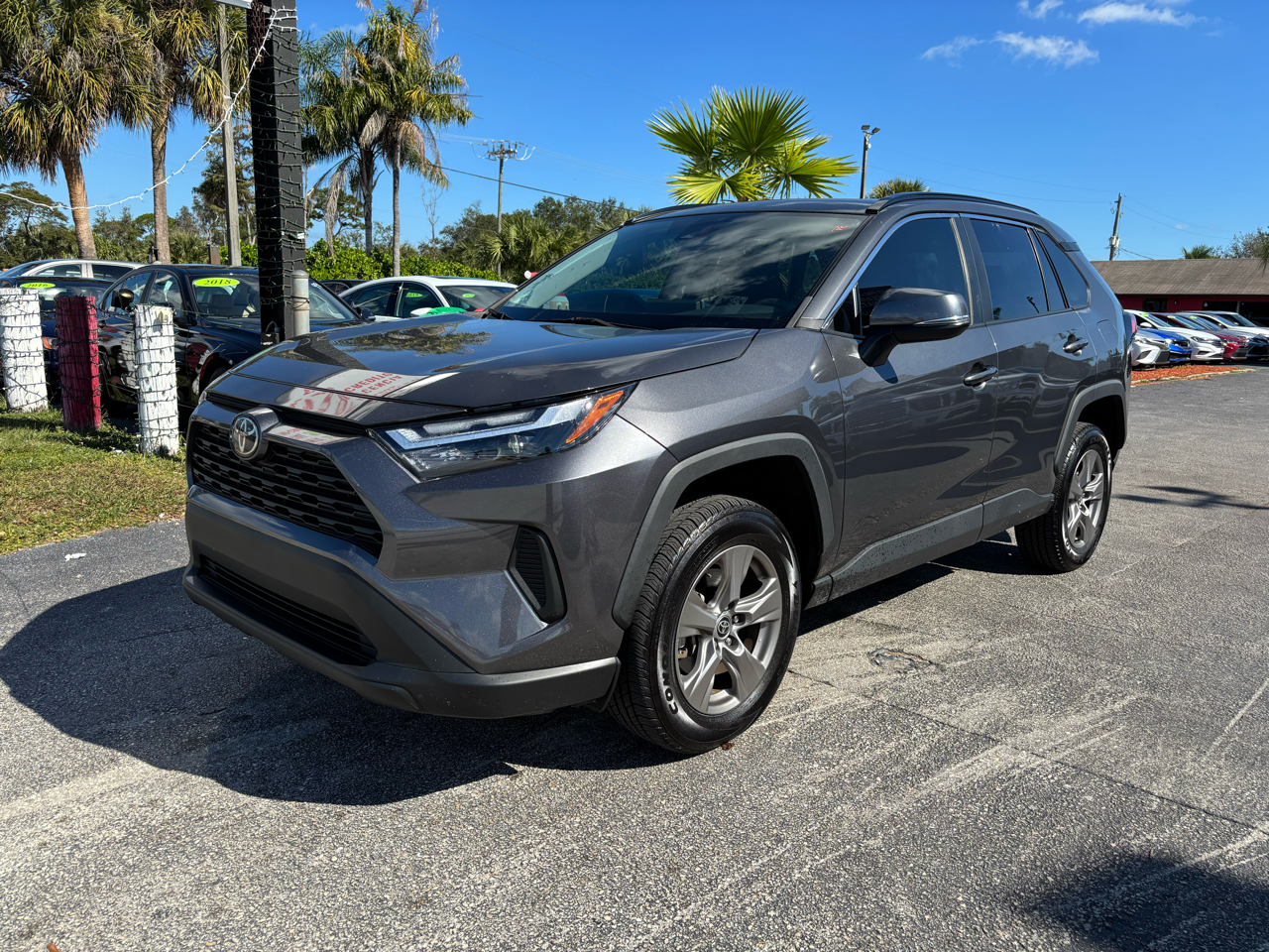 2023 Toyota RAV4 XLE