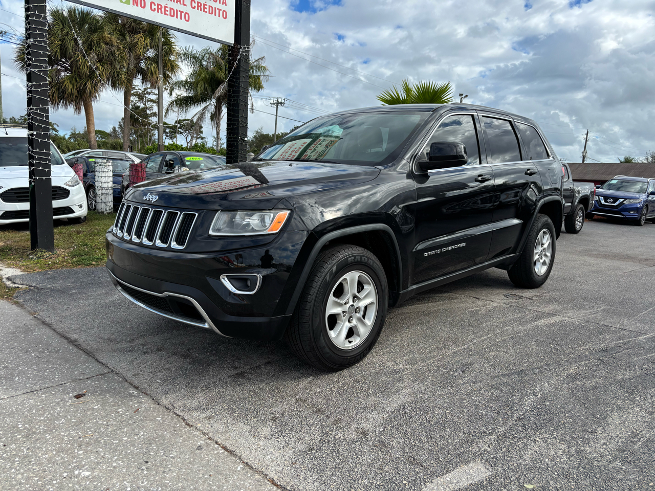 2016 Jeep Grand Cherokee Laredo's photo