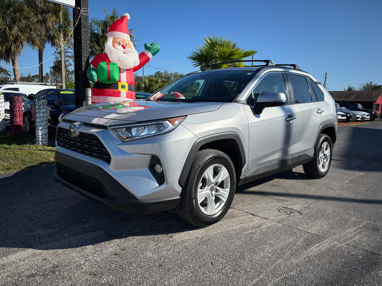 2021 Toyota RAV4 XLE