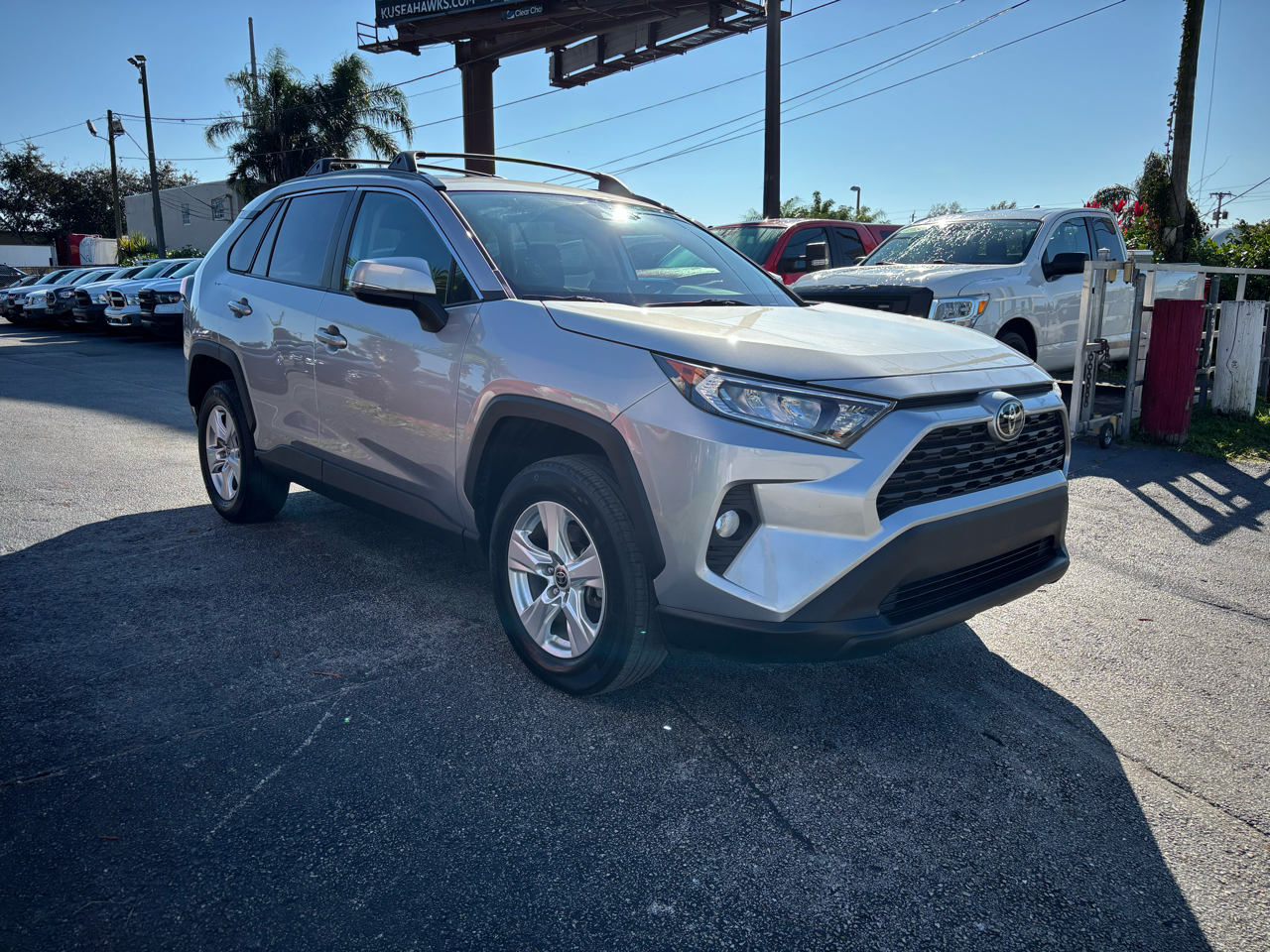 Toyota RAV4 XLE 2021