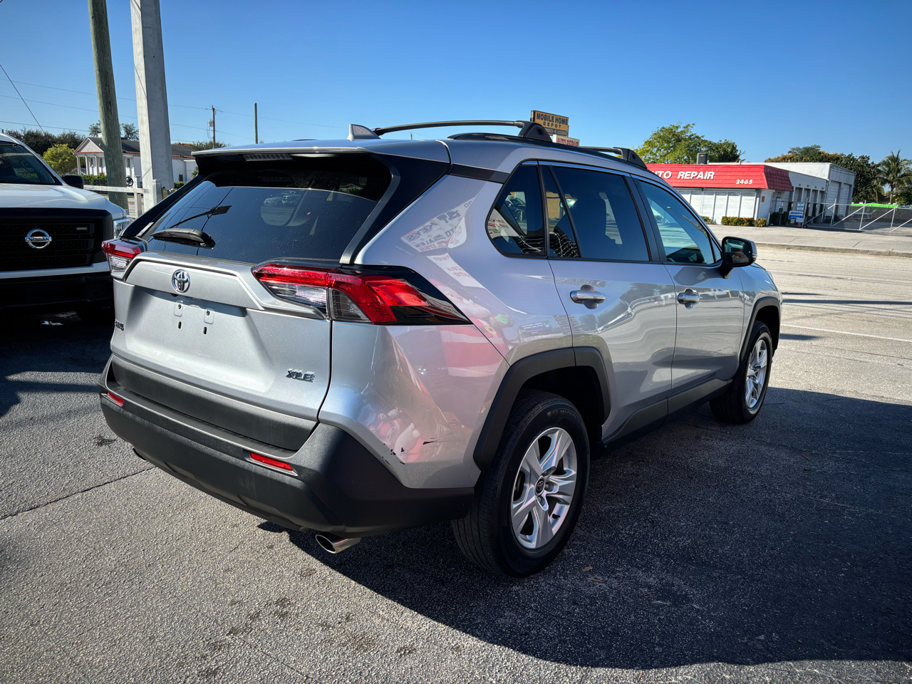 Toyota RAV4 XLE 2021