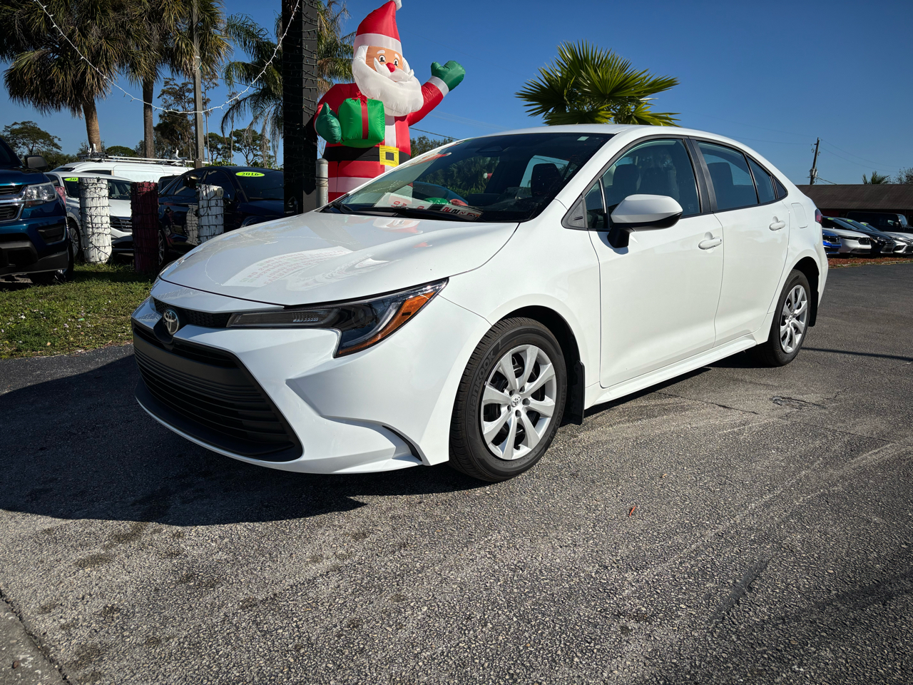 Toyota Corolla LE 2025