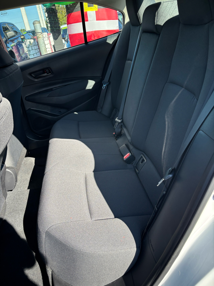 Toyota Corolla LE 2025