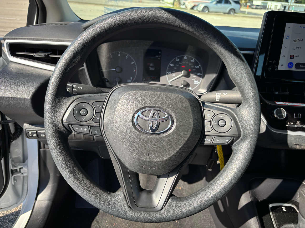 Toyota Corolla LE 2025