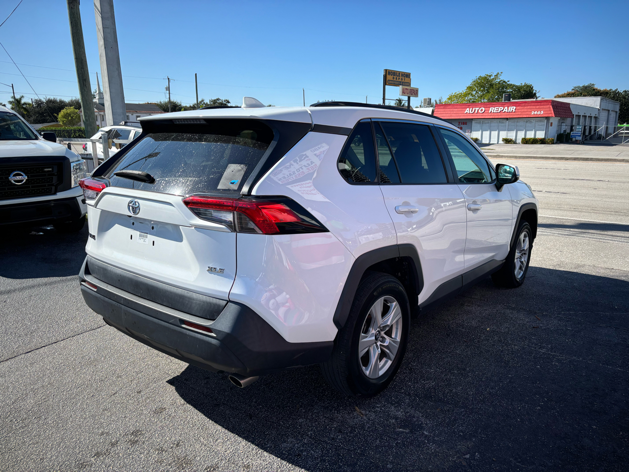 Toyota RAV4 XLE 2021