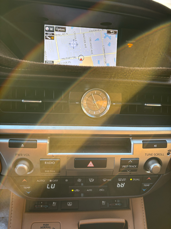 Lexus ES 350 Sedan 2016