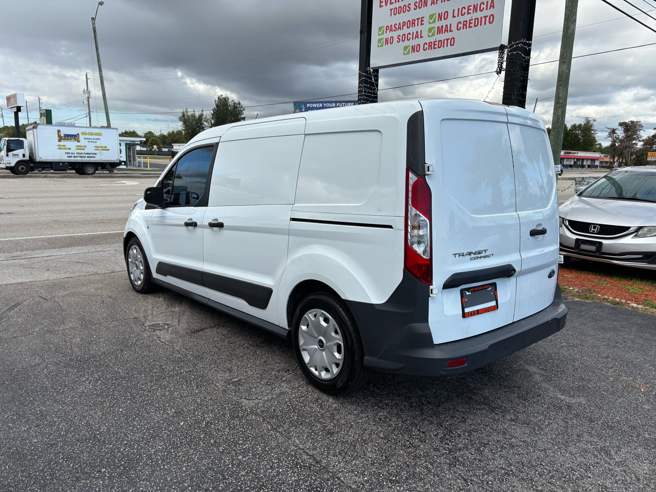 Ford Transit Connect Cargo Van XL LWB w/Rear 180 Degree Door 2017