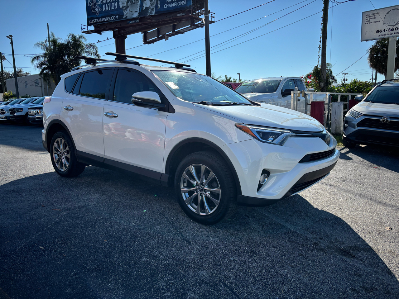 Toyota RAV4 Limited FWD 2016