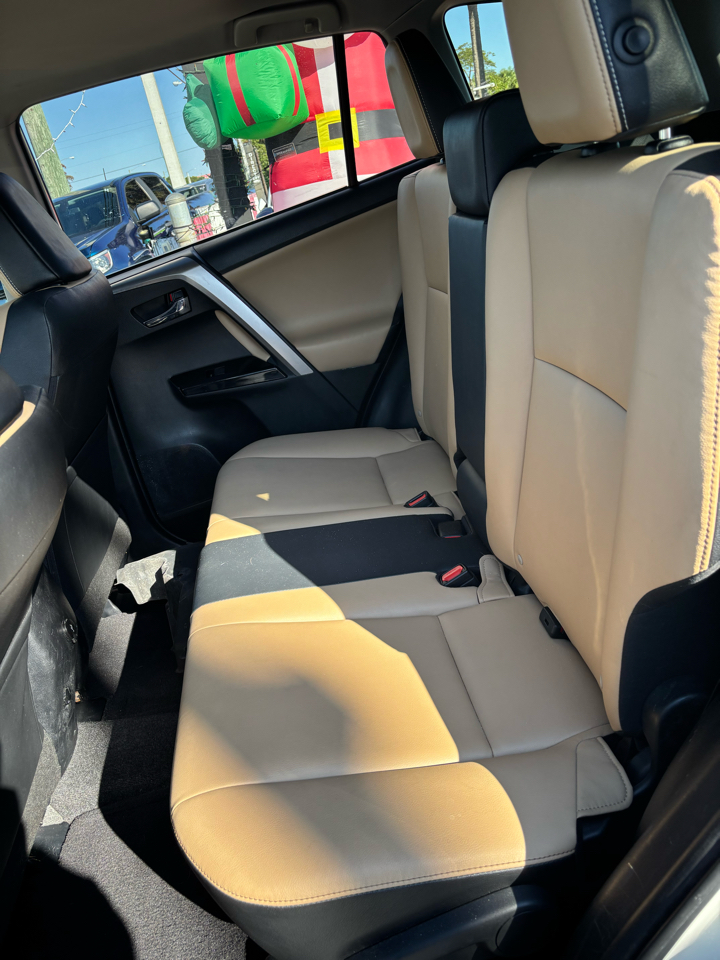 Toyota RAV4 Limited FWD 2016