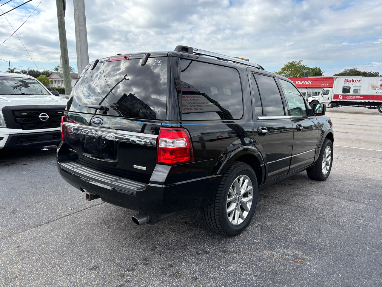 Ford Expedition Limited 2WD 2017