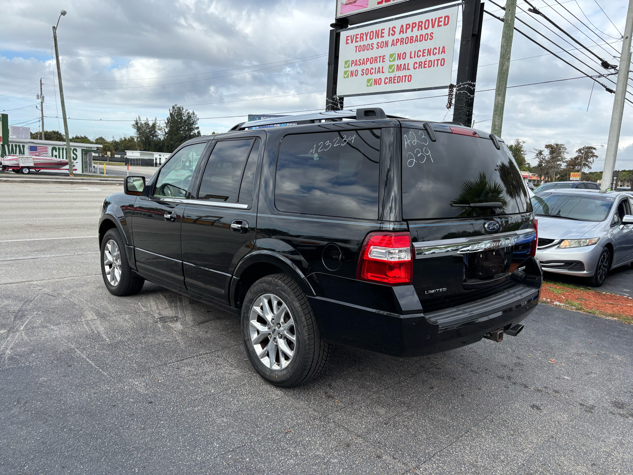 Ford Expedition Limited 2WD 2017