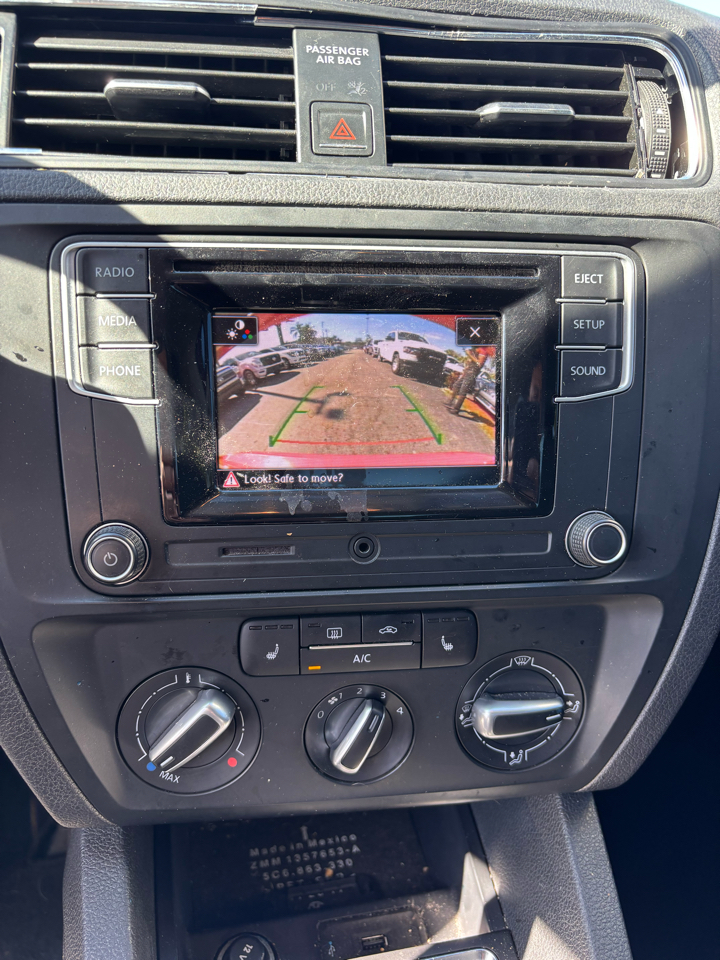 Volkswagen Jetta 1.4T SE 6A 2018