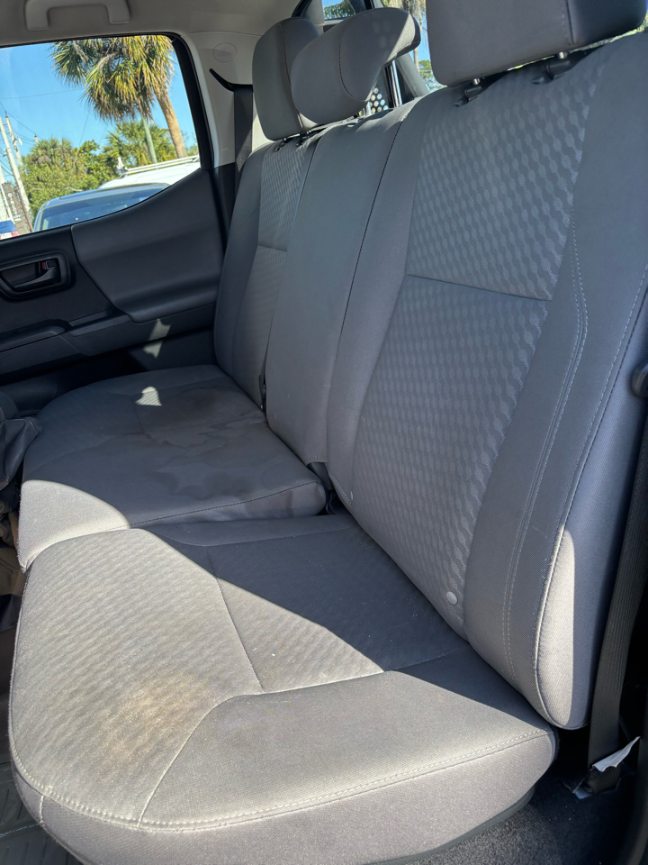 Toyota Tacoma SR5 Double Cab I4 2WD 2021