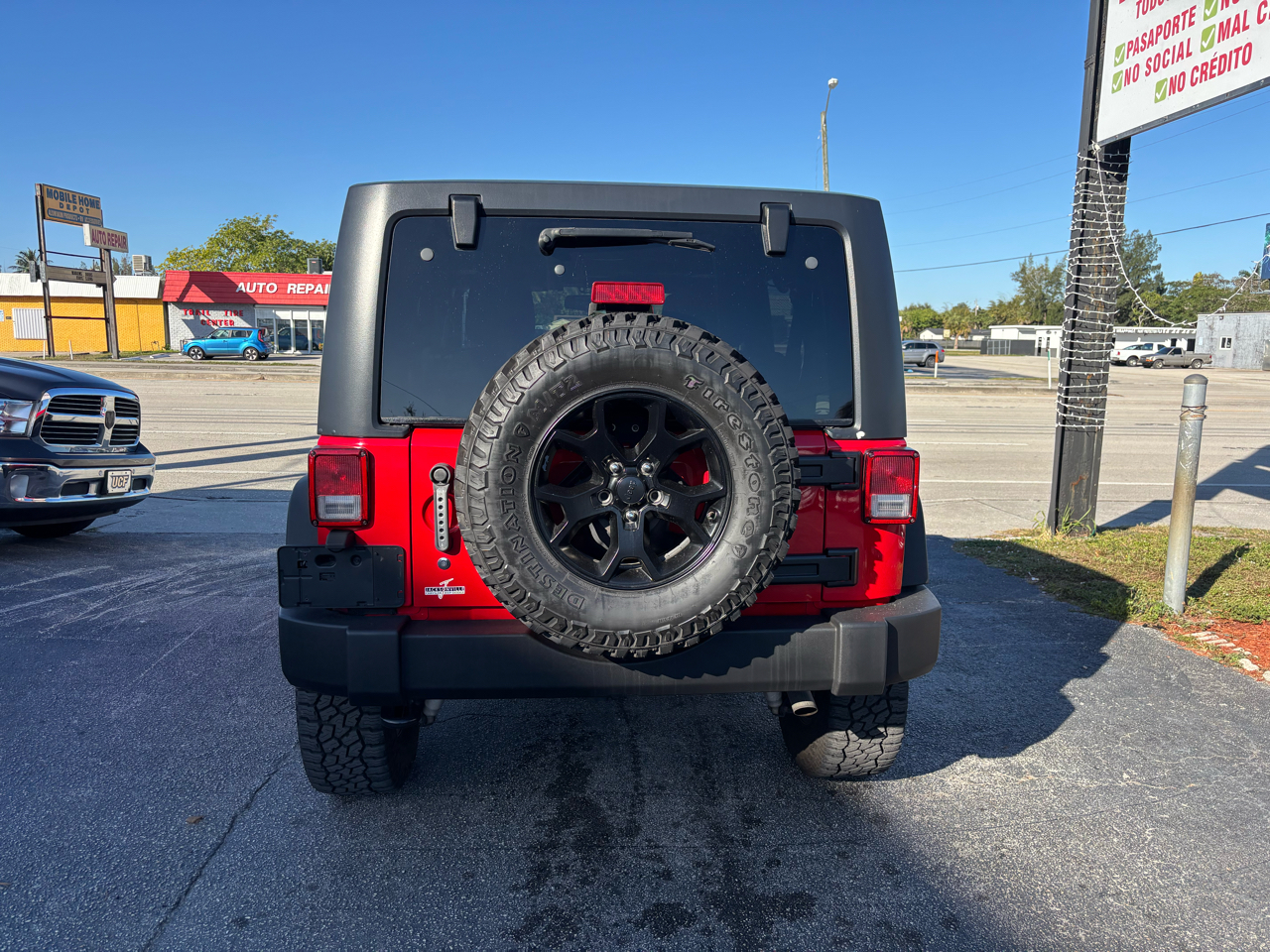 Jeep Wrangler JK Unlimited Sport 4WD 2018