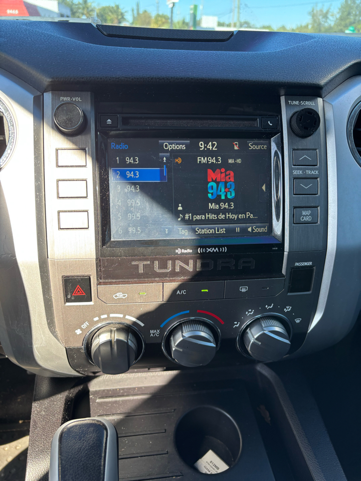 Toyota Tundra SR5 5.7L V8 FFV CrewMax 2WD 2016