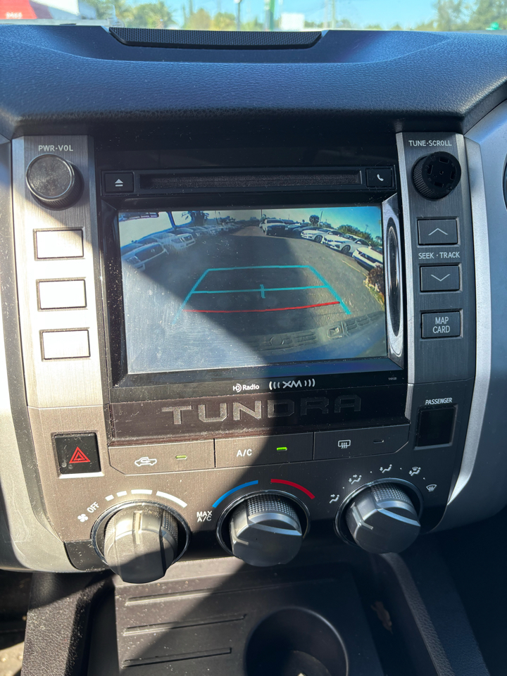 Toyota Tundra SR5 5.7L V8 FFV CrewMax 2WD 2016