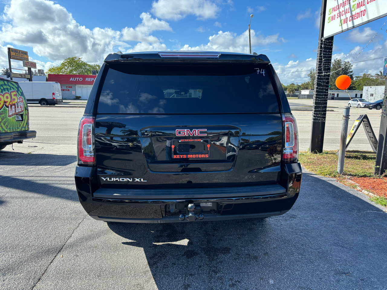 GMC Yukon XL SLT 2WD 2019