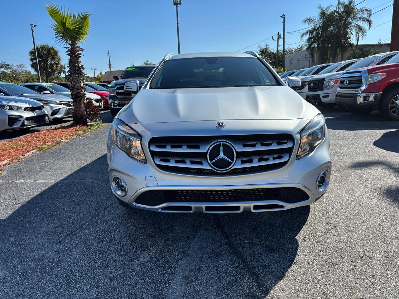 Mercedes-Benz GLA-Class GLA250 2020