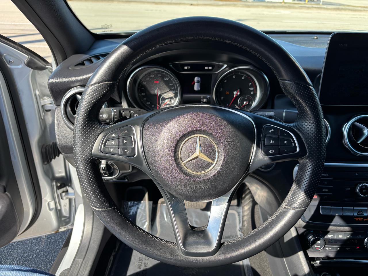 Mercedes-Benz GLA-Class GLA250 2020