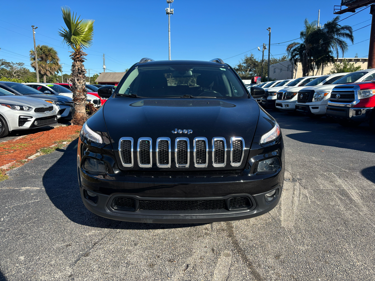 Jeep Cherokee Latitude FWD 2017