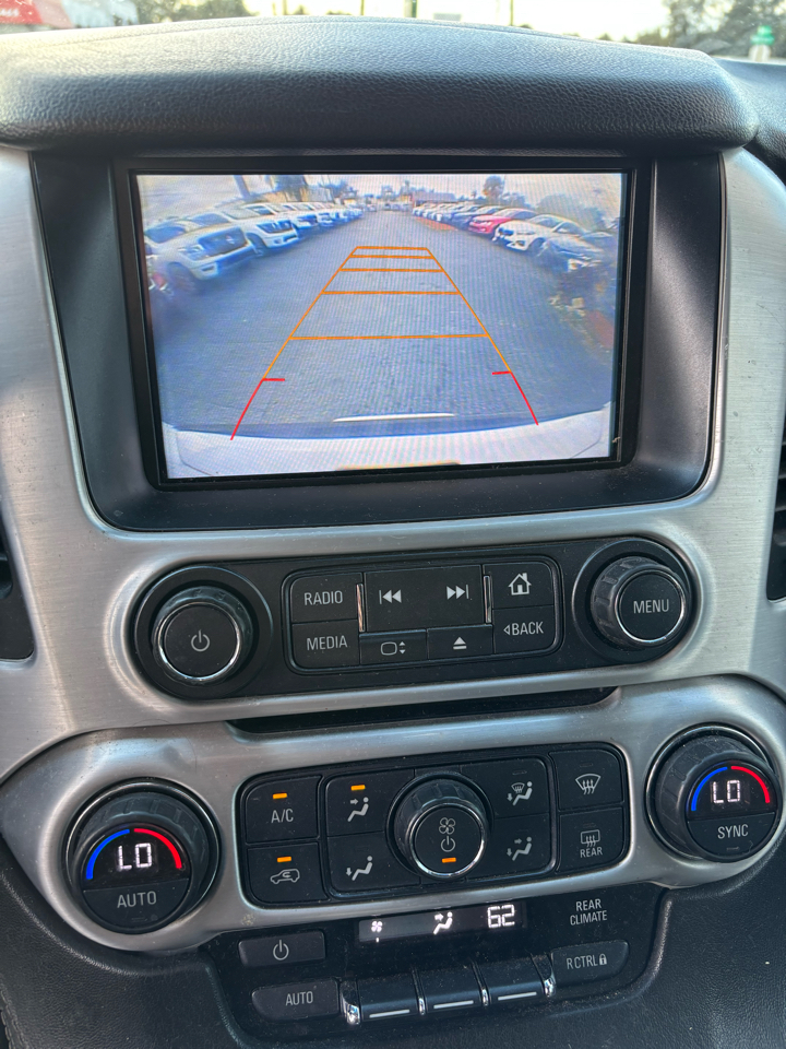 GMC Yukon XL SLE 2WD 2017