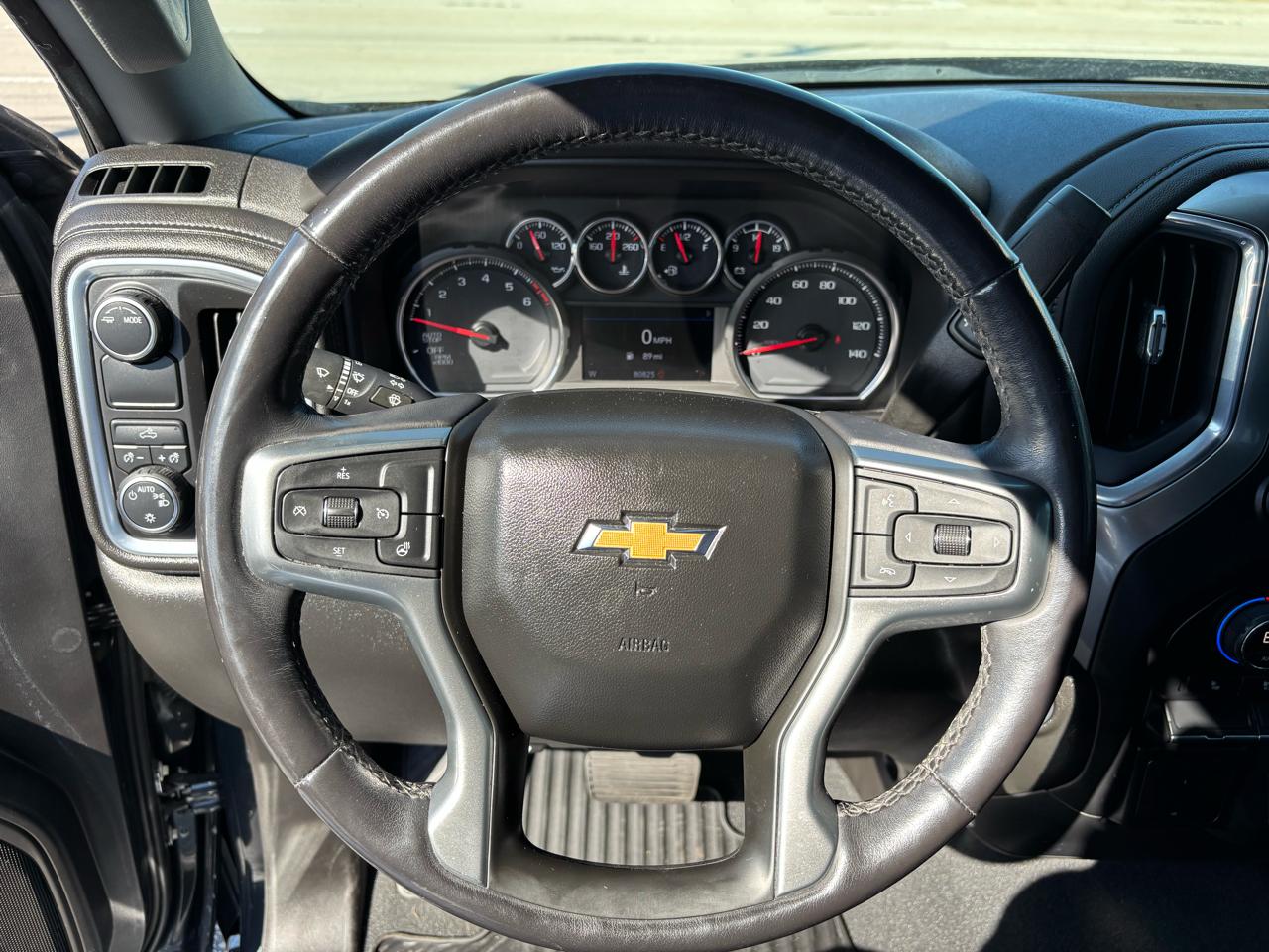 Chevrolet Silverado 1500 LT Crew Cab 2WD 2021