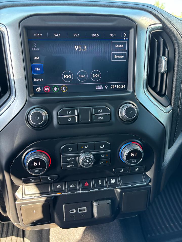 Chevrolet Silverado 1500 LT Crew Cab 2WD 2021