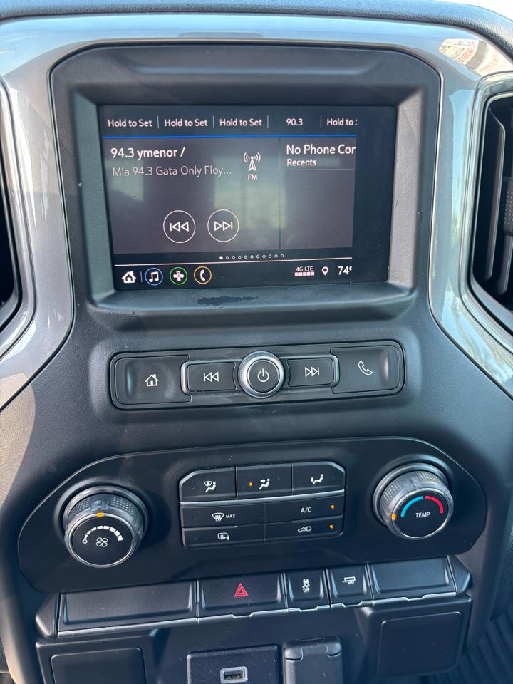 Chevrolet Silverado 1500 Custom Crew Cab Short Box 2WD 2020