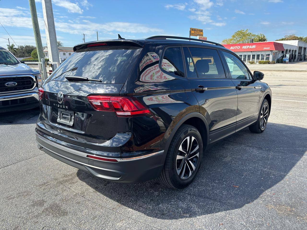 Volkswagen Tiguan SE 2022