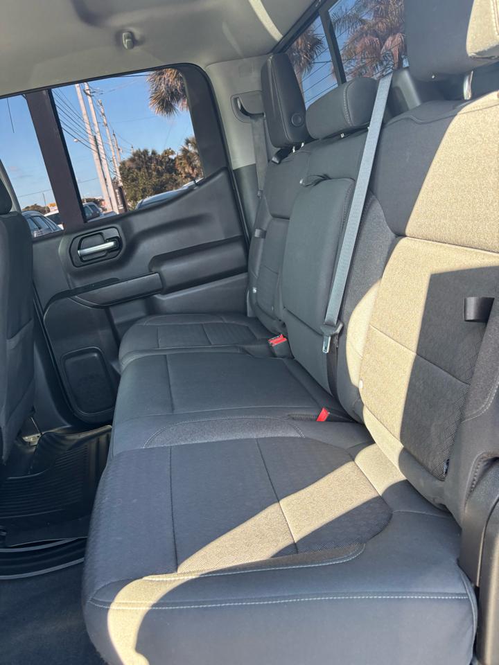 Chevrolet Silverado 1500 LT Crew Cab 2WD 2021