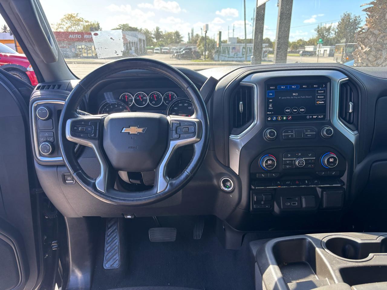 Chevrolet Silverado 1500 LT Crew Cab 2WD 2021