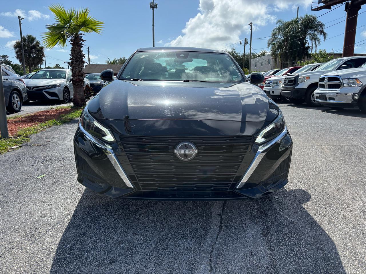 Nissan Altima 2.5 SV 2023