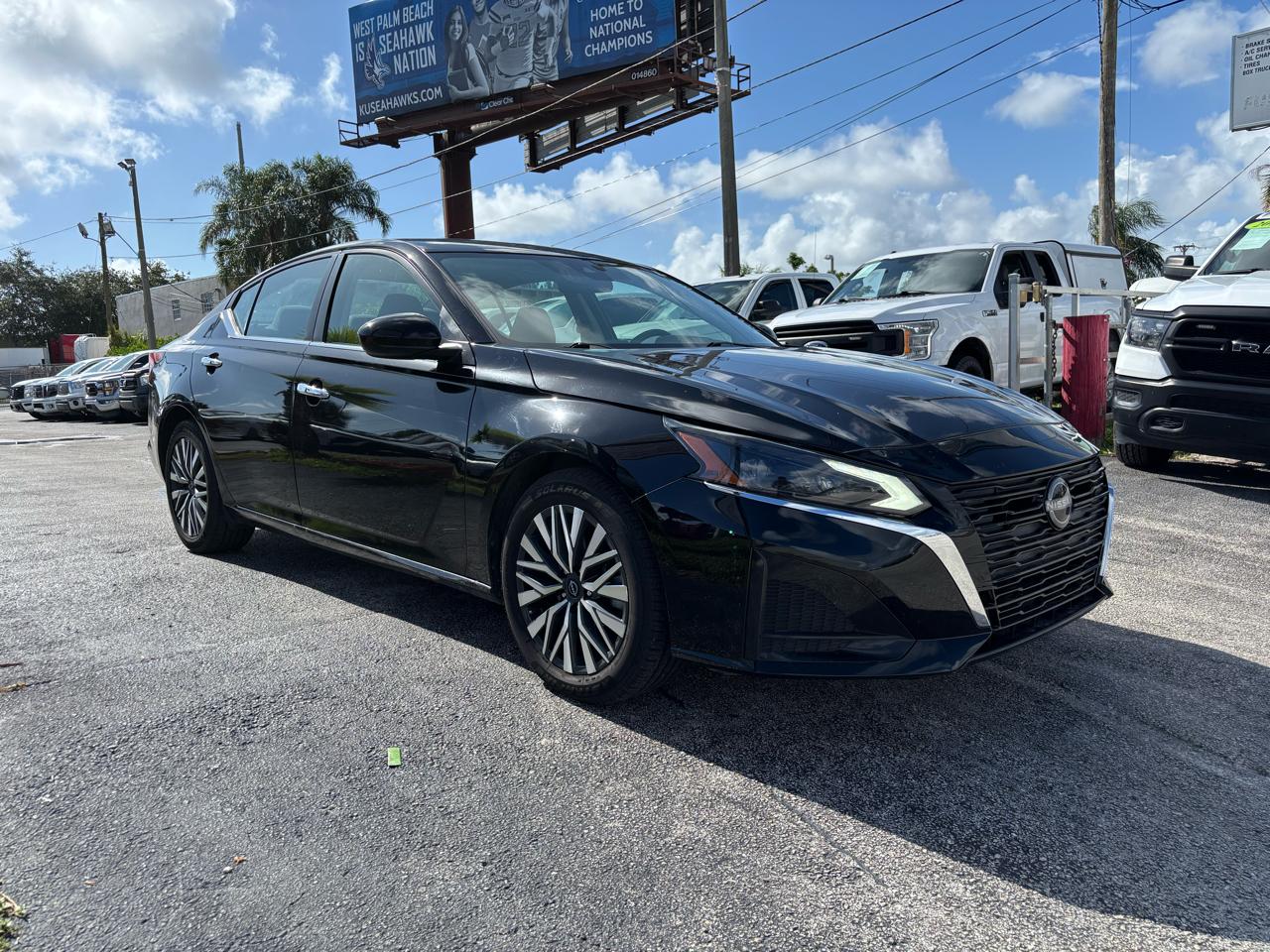 Nissan Altima 2.5 SV 2023