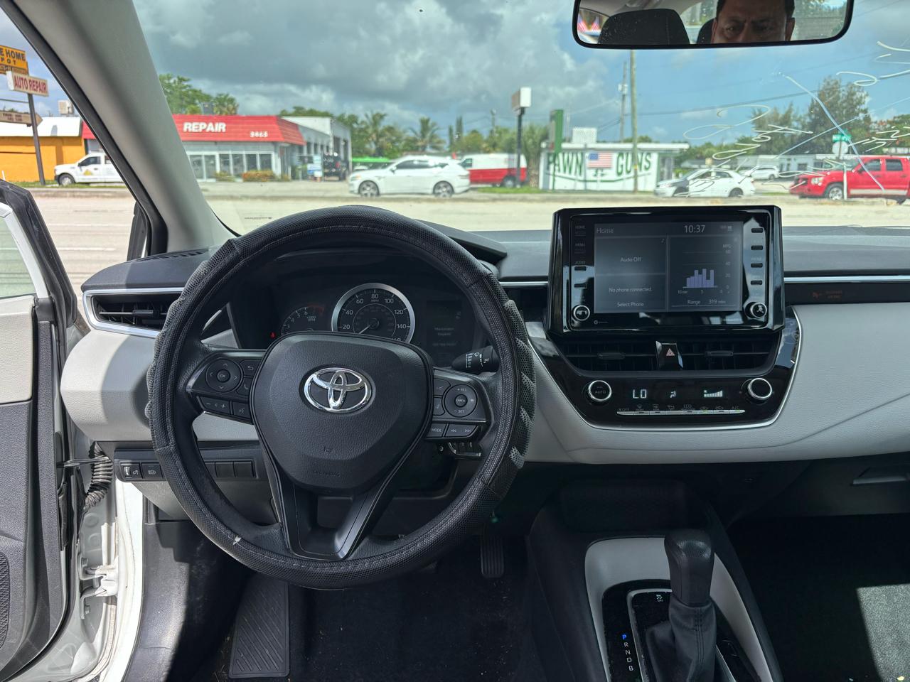 Toyota Corolla LE CVT (Natl) 2022
