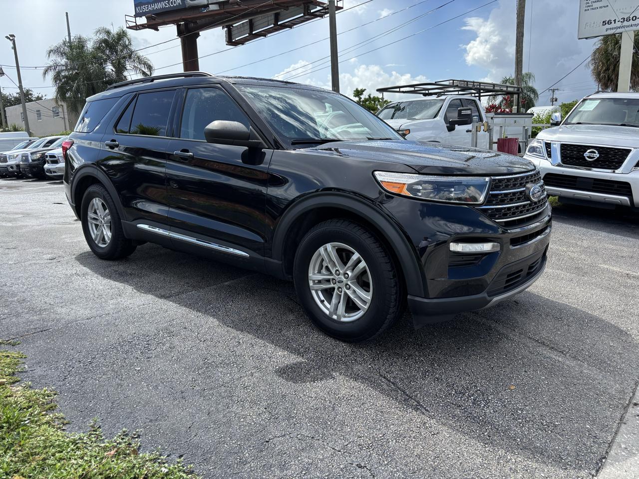 Ford Explorer XLT RWD 2022