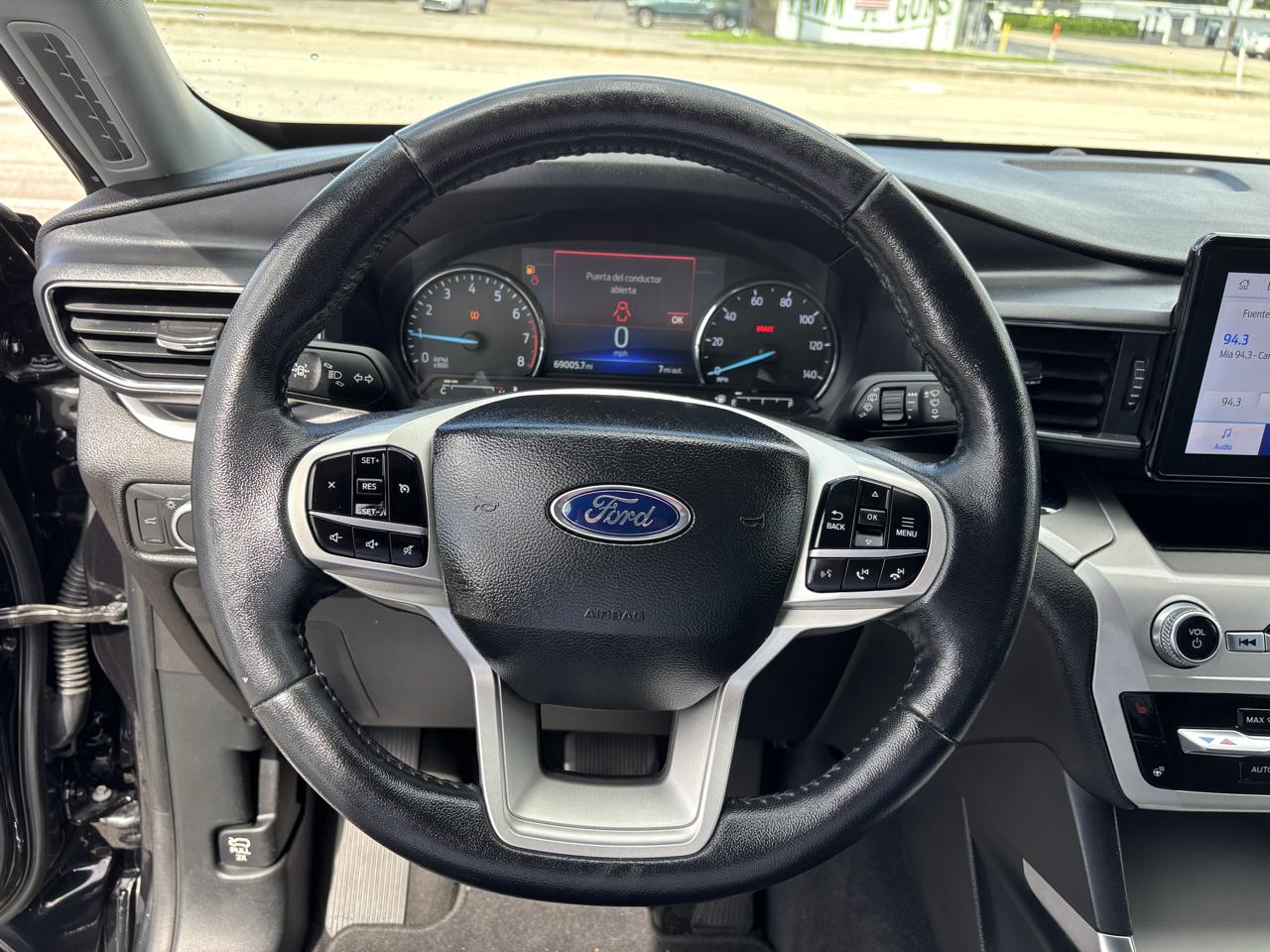 Ford Explorer XLT RWD 2022