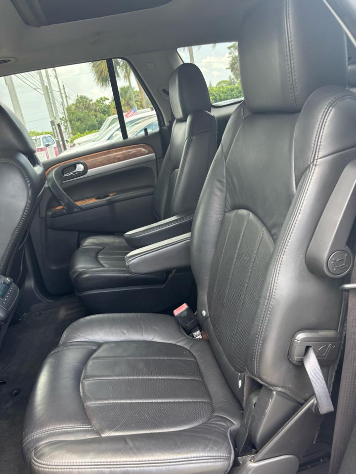 Buick Enclave FWD 4dr CXL-1 2011